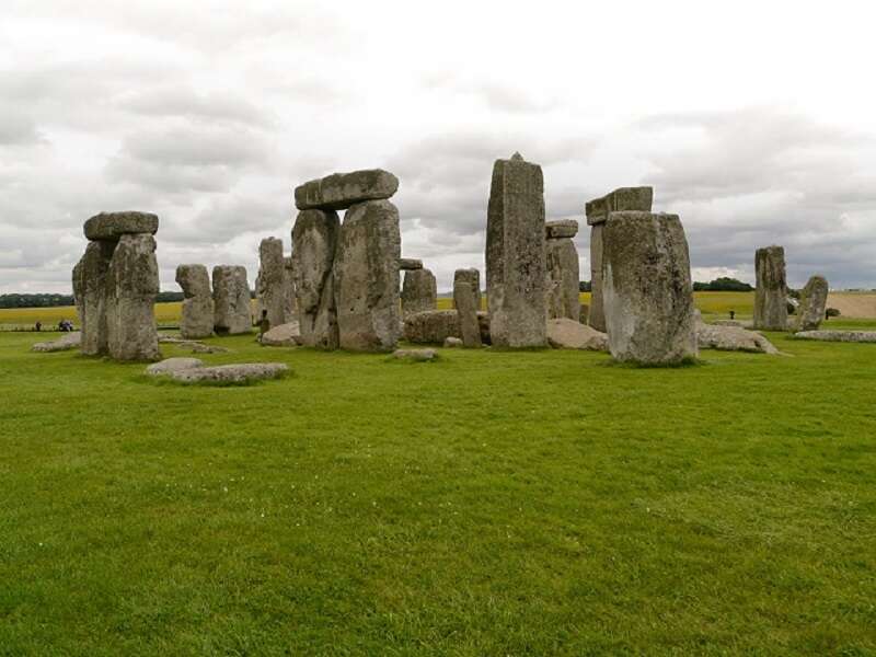 VIBRACIONES ENERGETICAS EN STONEHENGE 